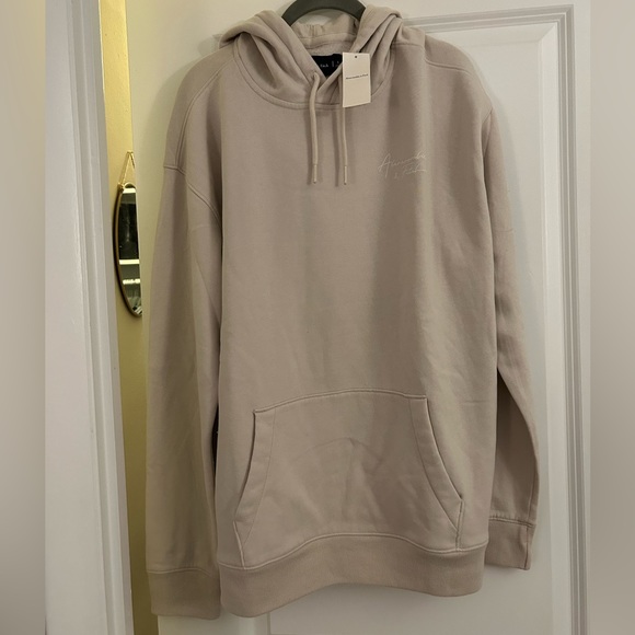 Abercrombie & Fitch Other - NWT Abercrombie tan hoodie